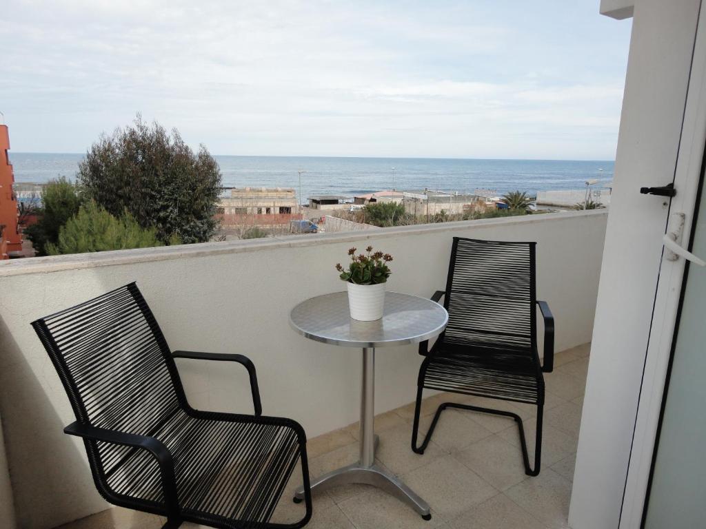 Hotel Riviera Bari Habitación foto